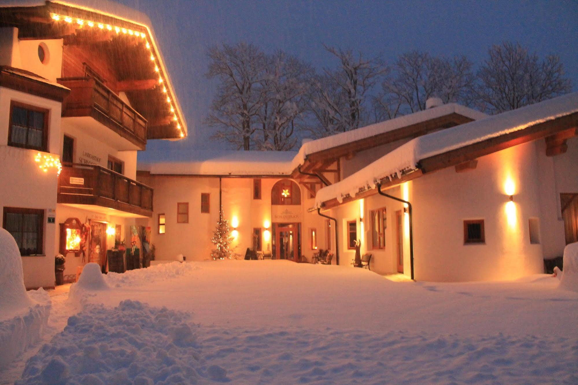 Hotel Kraftquelle Schlossblick Angerberg  Bagian luar foto